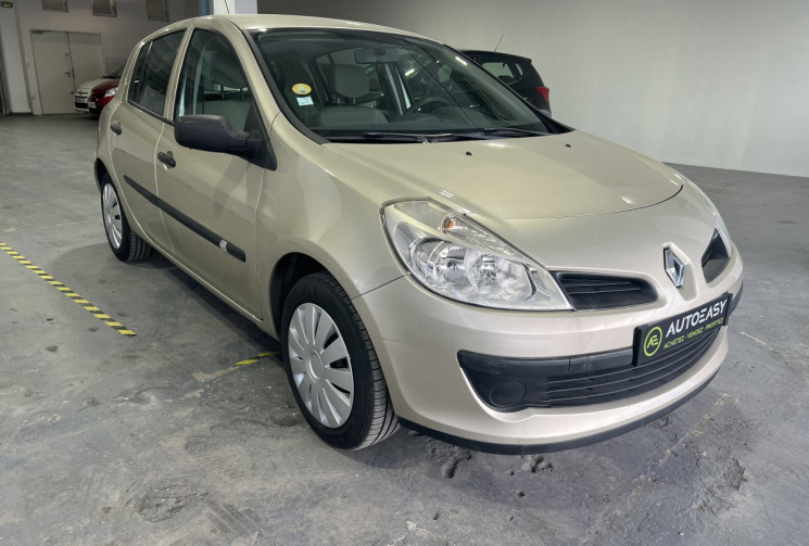 Renault Clio  3 1.5 dCi 68 Authentique / RIEN A PREVOIR / DISTRIBUTION NEUVE