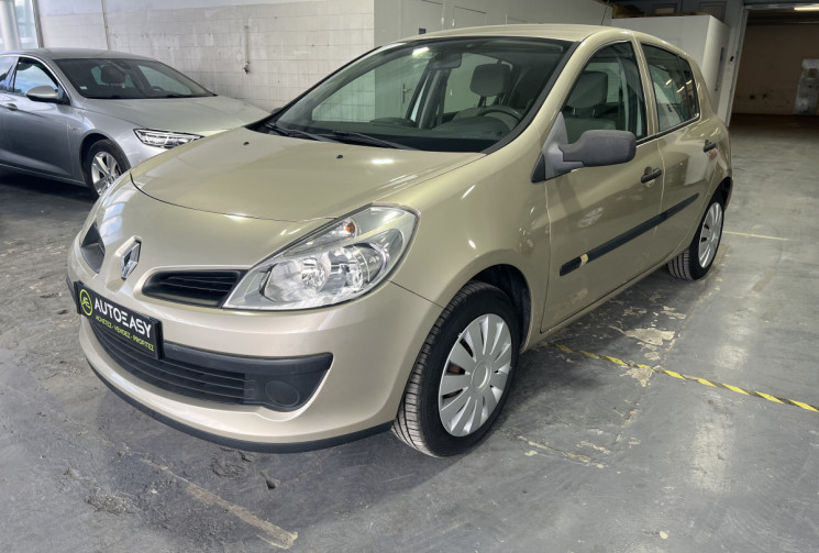 Renault Clio  3 1.5 dCi 68 Authentique / RIEN A PREVOIR / DISTRIBUTION NEUVE