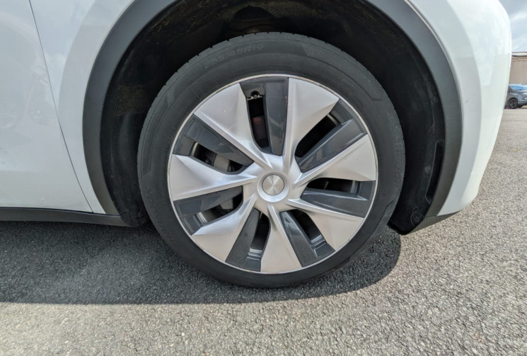 Tesla Model Y PROPULSION STANDARD 220KW RWD 300CH