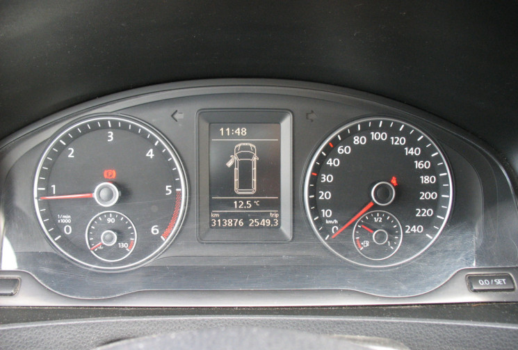 Volkswagen CALIFORNIA 2.0 TDI 140 MULTIVAN TOIT RELEVABLE