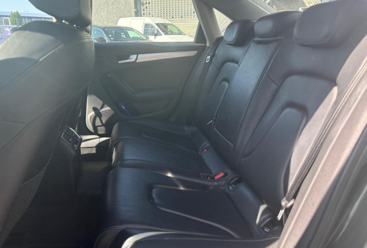 Audi A4 1.8 TFSI 170 CV AMBITION LUXE BOITE AUTOMATIQ / EXCELLENT ÉTAT / RÉVISÉE / GARANTIE / CT OK 