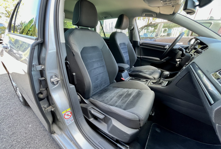 Volkswagen Golf VII 1.4 TSI 140ch ACT Carat DSG7 / Distribution à jour 