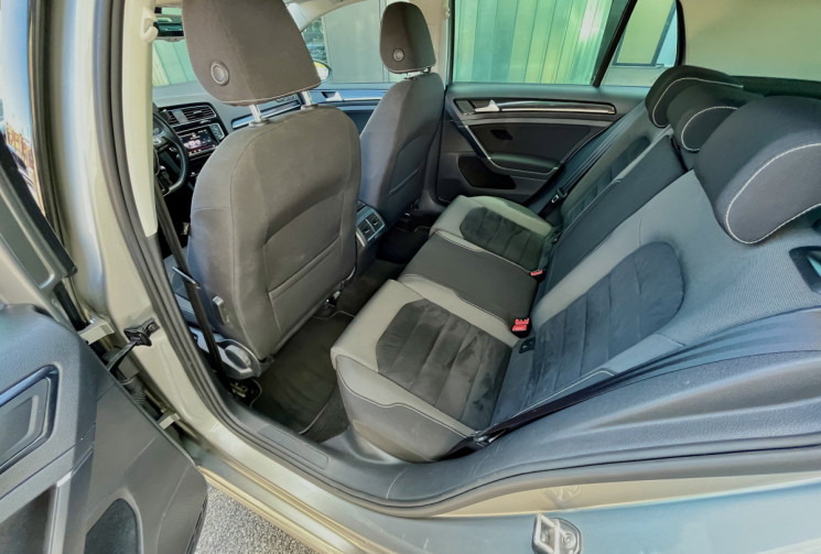 Volkswagen Golf VII 1.4 TSI 140ch ACT Carat DSG7 / Distribution à jour 