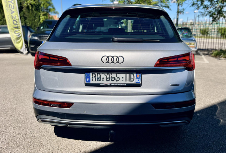 Audi Q5 50 TFSI e 299ch Design quattro S tronic 7 / B&O / 360° / Toit Ouvrant / Sièges chauffants 