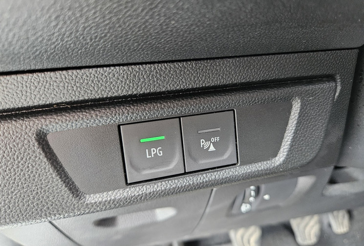 Dacia Jogger 1.0 TCE 100 ECO G EXPRESSION ESSENCE + GPL