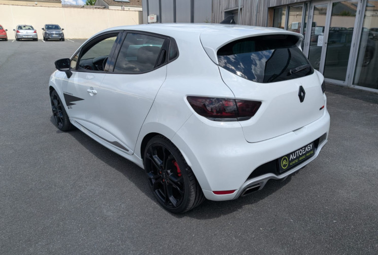 Renault Clio IV 1.6 Turbo RS SPORT CUP 200 