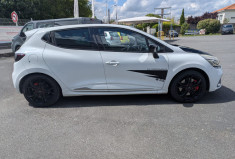 Renault Clio IV 1.6 Turbo RS SPORT CUP 200 