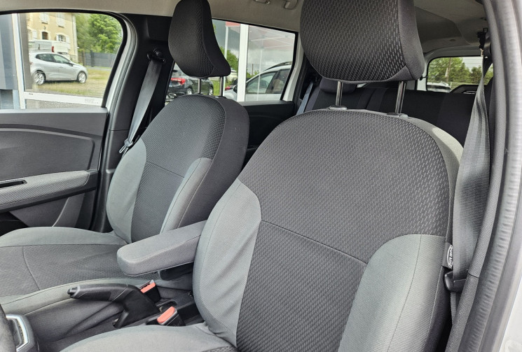 Dacia Jogger 1.0 TCE 100 ECO G EXPRESSION ESSENCE + GPL