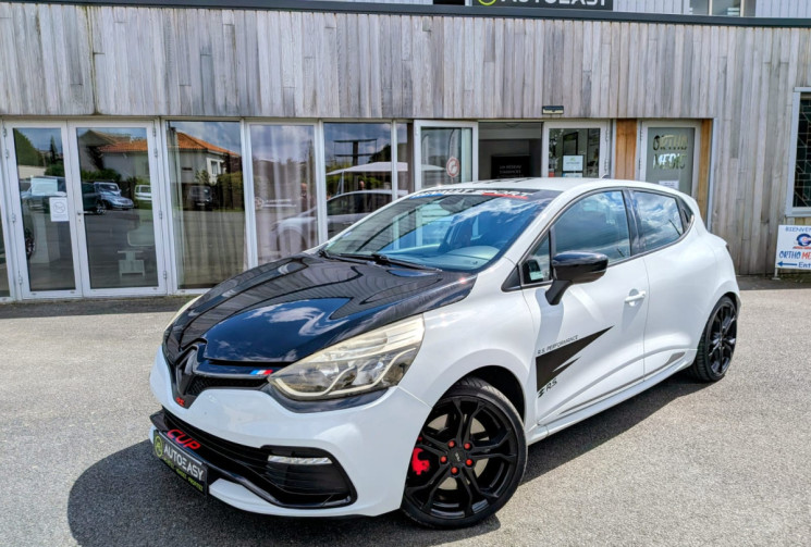 Renault Clio IV 1.6 TURBO RS SPORT CUP 200 / GARANTIE 12 MOIS