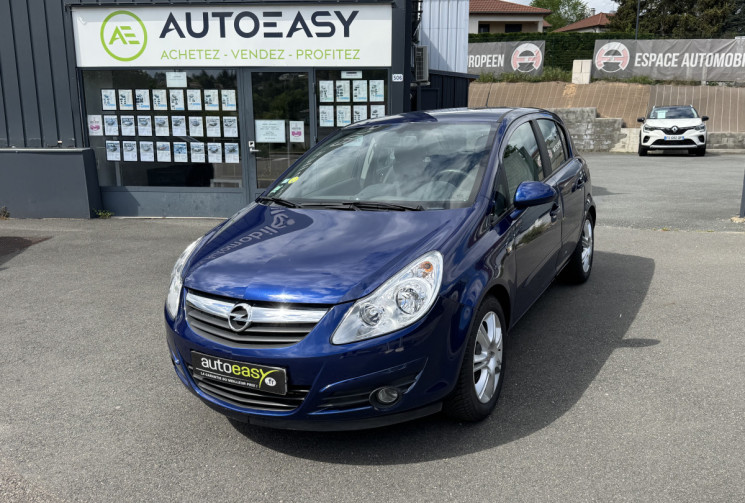 Opel Corsa 1.4i Twinport 90 cv ENJOY 1ER MAIN