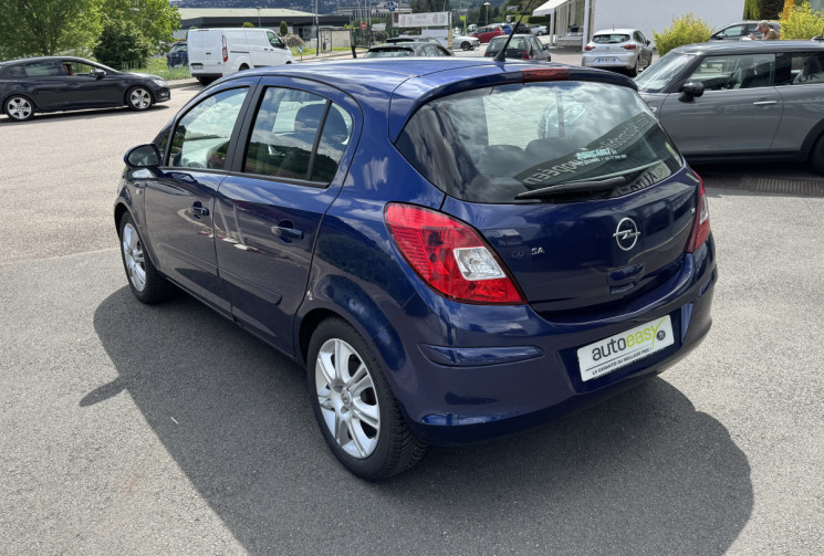 Opel Corsa 1.4i Twinport 90 cv ENJOY 1ER MAIN