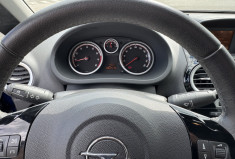 Opel Corsa 1.4i Twinport 90 cv ENJOY 1ER MAIN
