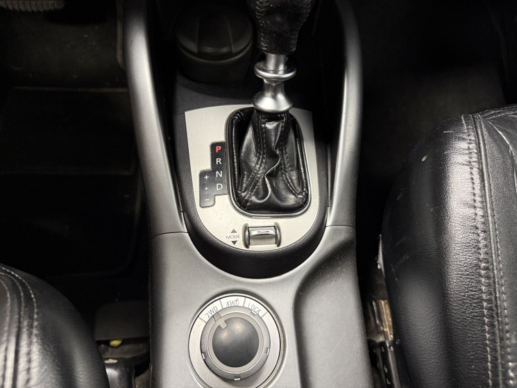 Peugeot 4007 2.2 HDi 16V FAP 4WD DCS6 156 ch Premium Pack
