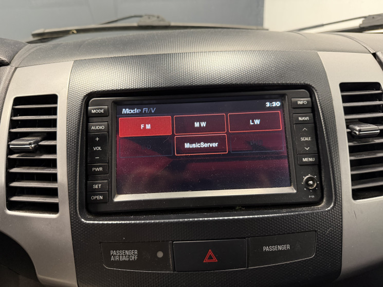 Peugeot 4007 2.2 HDi 16V FAP 4WD DCS6 156 ch Premium Pack
