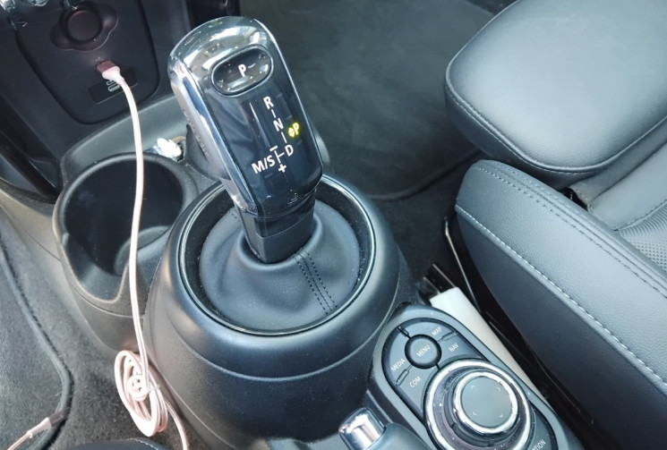 Mini MINI 5 PORTES 1.5 cooper 136 edition camden / entretien mini / toit ouvrant / carplay