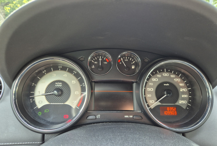Peugeot RCZ 1.6 THP 16v 155ch