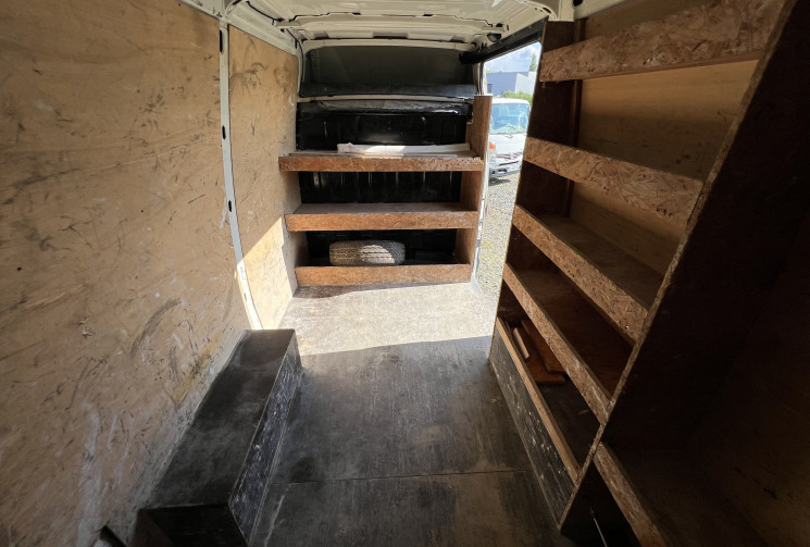 Iveco Daily L2H2 35S14 / 35C14 V (2.3 HPT) 136ch / Kit bois / Camera
