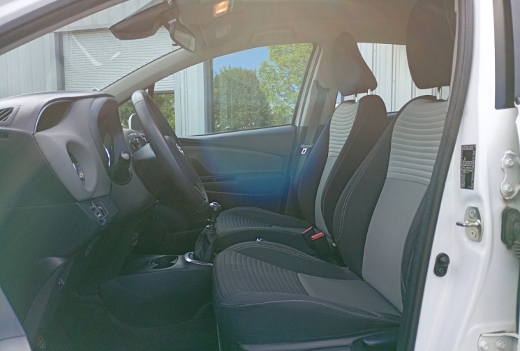 Toyota Yaris 1,5 VVT-i  110 ch Ultimate 5p