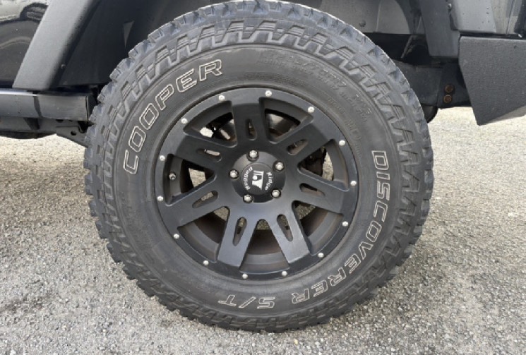 Jeep Wrangler RUBICON 2.8 CRD 4WD 177 cv * FOX * Phare Led * Treuil * Entretien Complet * TBE 