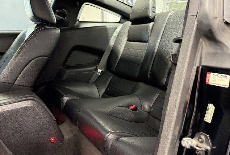 Ford MUSTANG Pony V6 3.7 305 ch E85