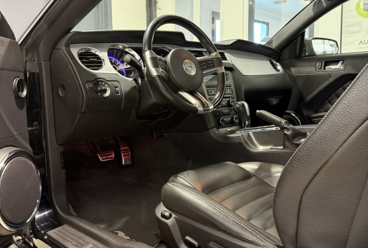 Ford MUSTANG Pony V6 3.7 305 ch E85