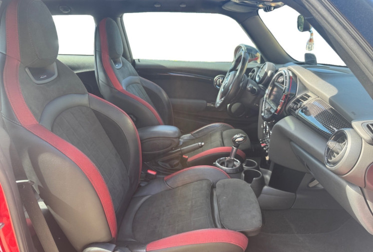 Mini MINI JOHN COOPER WORKS 2.0 i / 231 CH 