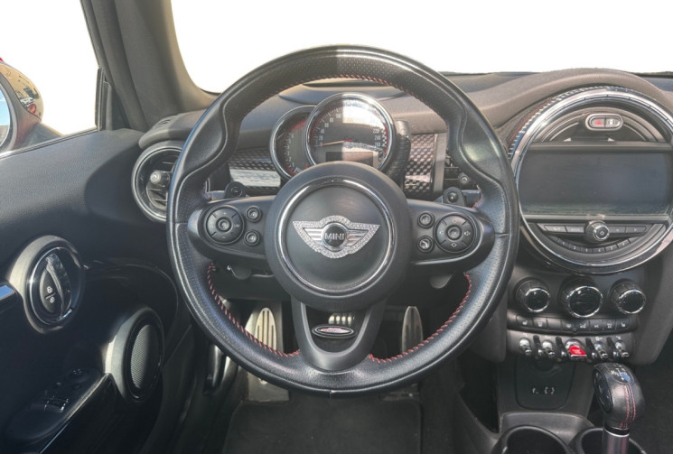 Mini MINI JOHN COOPER WORKS 2.0 i / 231 CH 