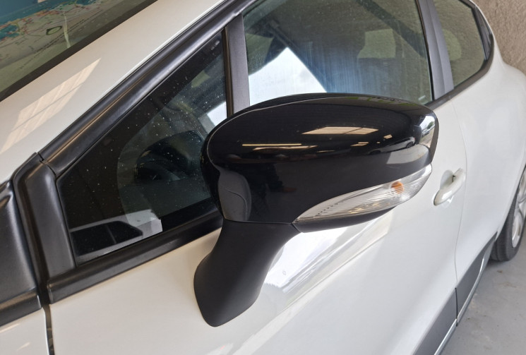 Renault Clio IV 1.2 75 ZEN / ENTRETIEN A JOUR / CT OK / GARANTIE 12 MOIS