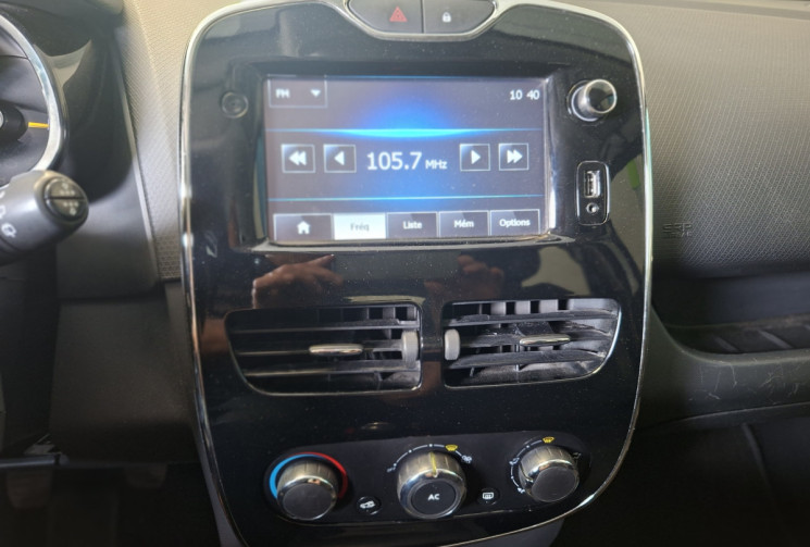 Renault Clio IV 1.2 75 ZEN / ENTRETIEN A JOUR / CT OK / GARANTIE 12 MOIS