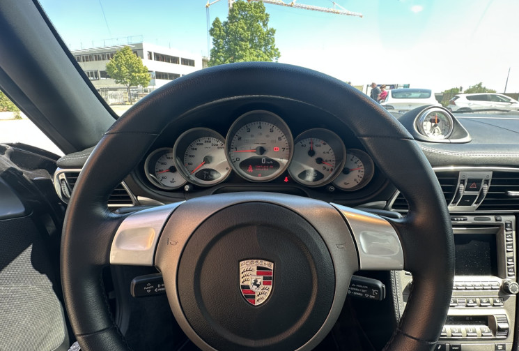 Porsche 911 3.8 FLAT 6 CARRERA 4S /  Historique complet  , Pack Chrono , Jantes 19’’ Turbo