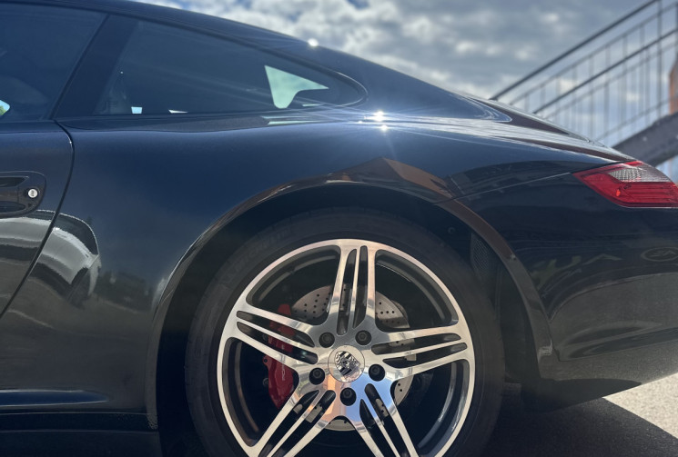 Porsche 911 3.8 FLAT 6 CARRERA 4S /  Historique complet  , Pack Chrono , Jantes 19’’ Turbo