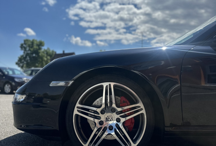 Porsche 911 3.8 FLAT 6 CARRERA 4S /  Historique complet  , Pack Chrono , Jantes 19’’ Turbo