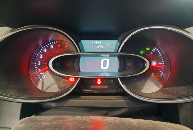 Renault CLIO ESTATE  IV Phase 2 1.2 TCe 120 Intens -1ere main - suivi entretien - révisée 