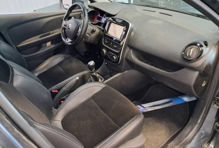 Renault CLIO ESTATE  IV Phase 2 1.2 TCe 120 Intens -1ere main - suivi entretien - révisée 