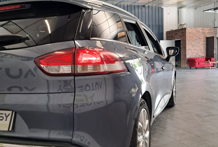 Renault CLIO ESTATE  IV Phase 2 1.2 TCe 120 Intens -1ere main - suivi entretien - révisée 