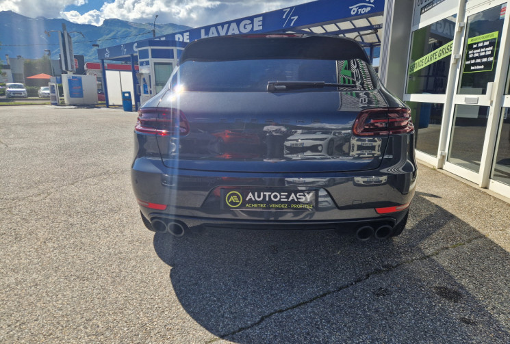 Porsche Macan turbo 3.6 440 pack performance