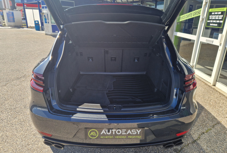 Porsche Macan turbo 3.6 440 pack performance