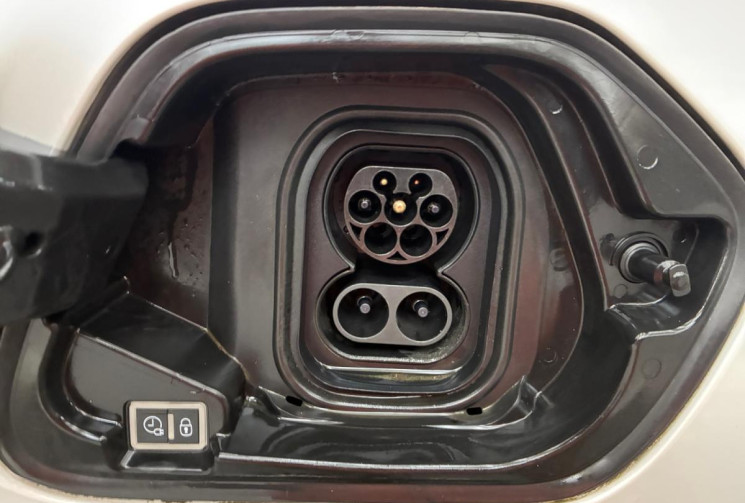 Peugeot 208 Electrique 50 kWh 136 ACTIVE ACHAT INTEGRAL GARANTIE 8/2028