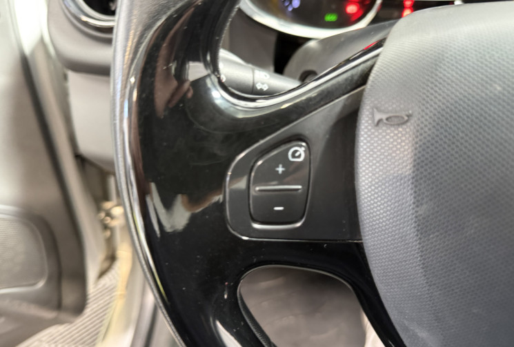 Renault Clio 1.5 dCi 90ch Zen - Distribution neuve