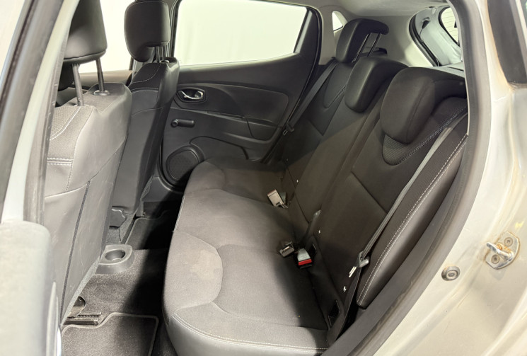 Renault Clio 1.5 dCi 90ch Zen - Distribution neuve