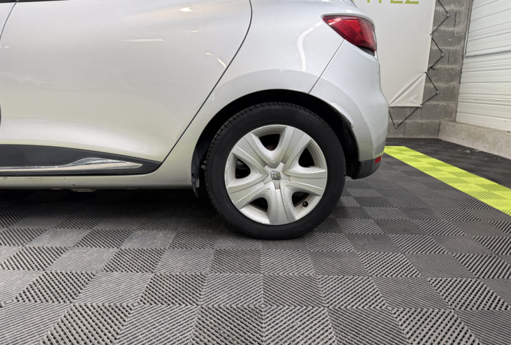 Renault Clio 1.5 dCi 90ch Zen - Distribution neuve