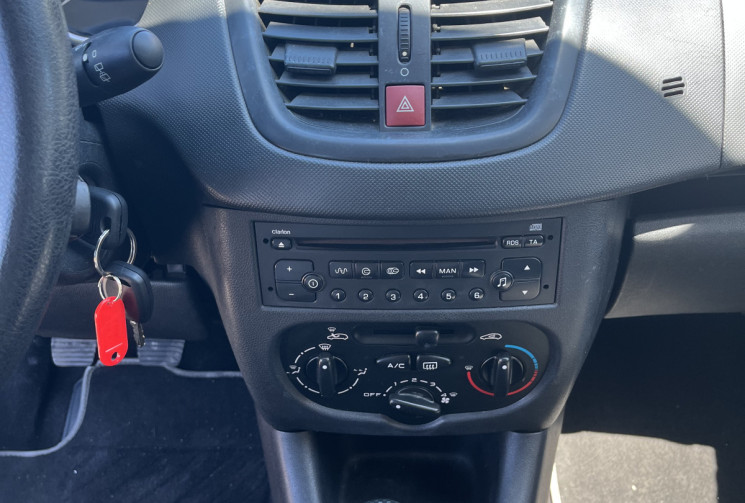Peugeot 206+ 1.4 essence