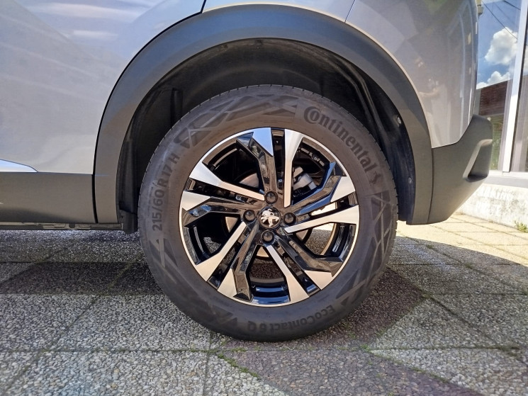 Peugeot 2008 II 1.2 THP // ALLURE // 100 cv // SUIVI PEUGEOT