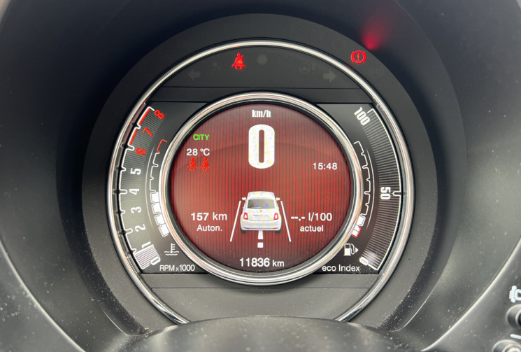 FIAT 500 III 1.0 MEHV 69 cv BSG * Toit Panoramique * Radar * Faible Kilométrage 