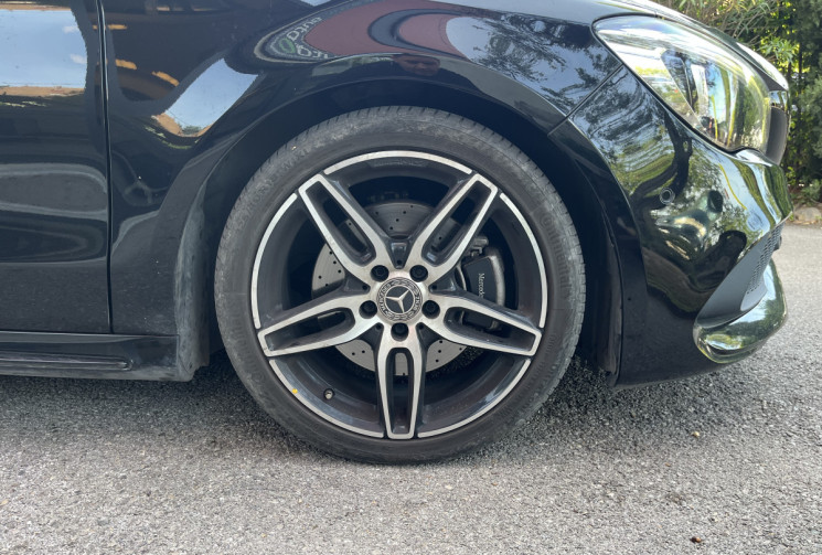 Mercedes CLA SHOOTING BRAKE 220d Sport AMG 7G-Tronic / Toit Ouvrant / Super état /