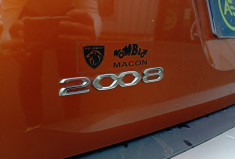 Peugeot 2008 PureTech 130 ch EAT8 GT