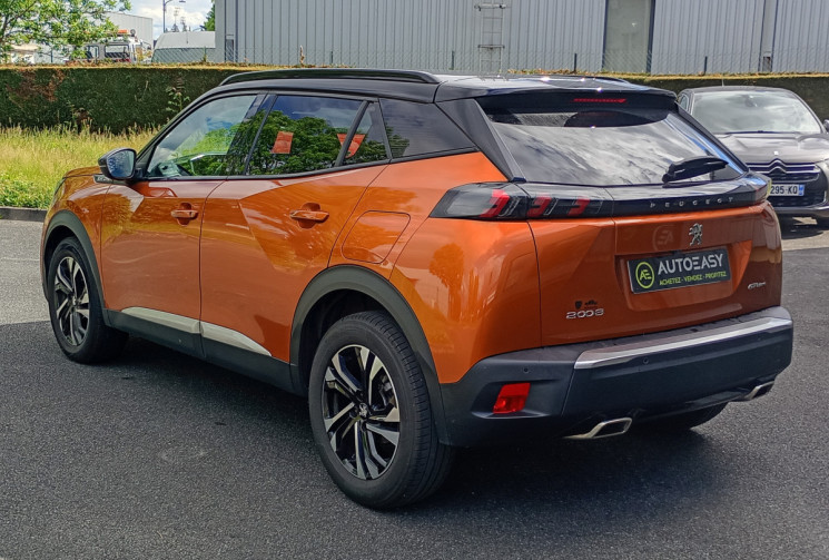 Peugeot 2008  PEUGEOT 2008 PureTech 130 EAT8 GT