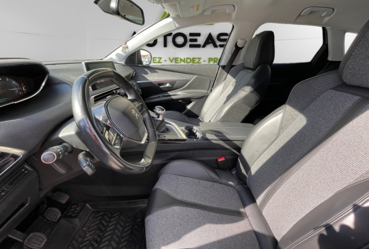 Peugeot 3008 1.2 / 130 CH 