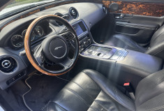 Jaguar XJ 3.0 V6 S/C Luxe Premium / ENTRETIEN OK / DISTRIBUTION OK / VIDANGE BVA OK