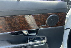 Jaguar XJ 3.0 V6 S/C Luxe Premium / ENTRETIEN OK / DISTRIBUTION OK / VIDANGE BVA OK